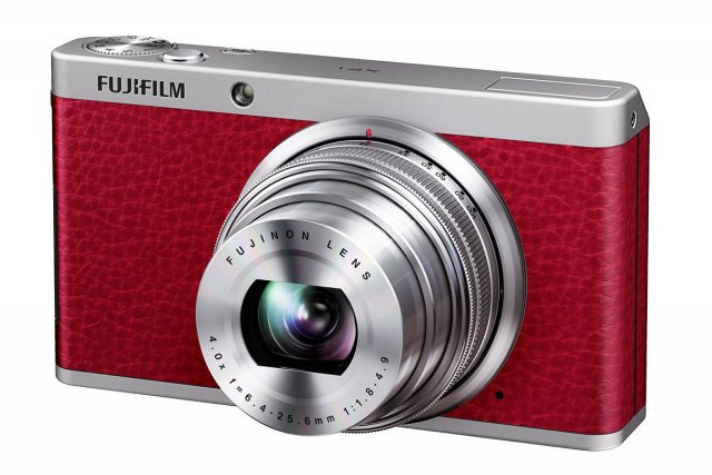 Digitalne kamere: FujiFilm FinePix XF1 red